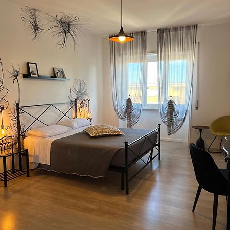 Eufonia Vinyl Friendly Apartment Rome Bagian luar foto
