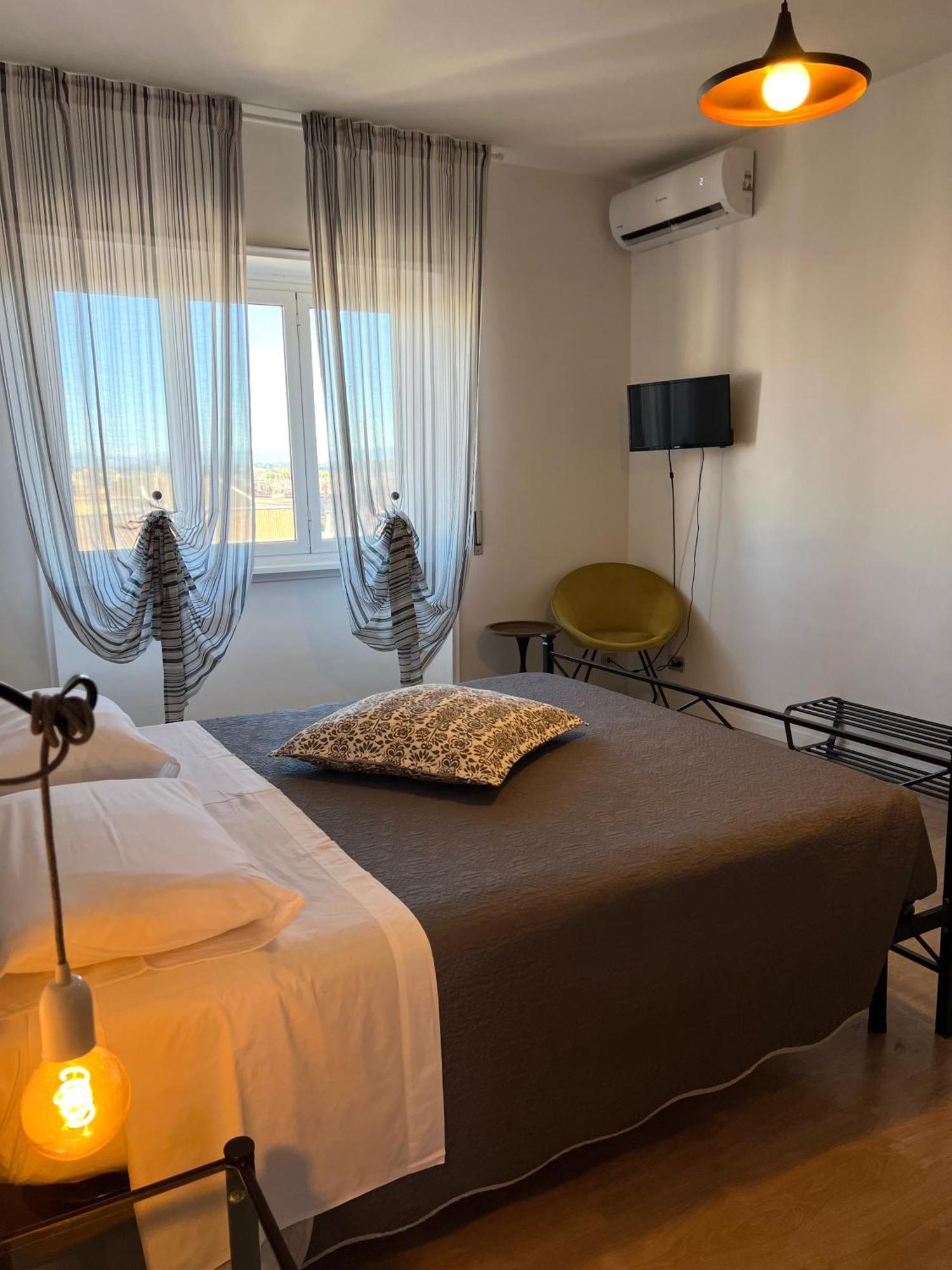 Eufonia Vinyl Friendly Apartment Rome Bagian luar foto
